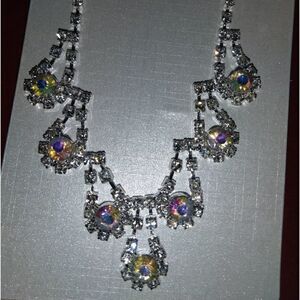 NWT matching Necklace and earrings
